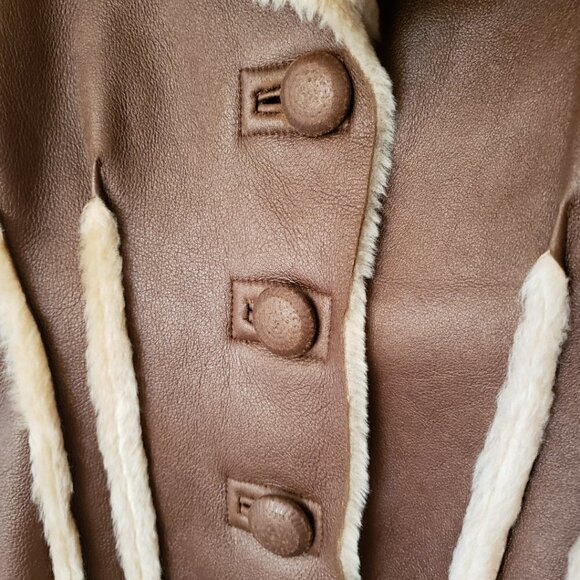 Vintage Faux Leather Fur Shearling Jacket With Beaded Embroidered Sleeve - Picture 7 of 7